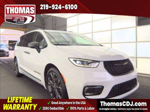 2024 Chrysler Pacifica Touring L