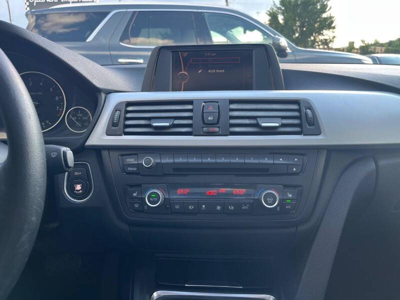 2013 BMW 3 Series 328i