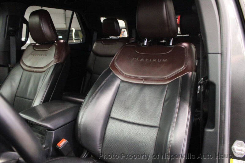2020 Ford Explorer Platinum