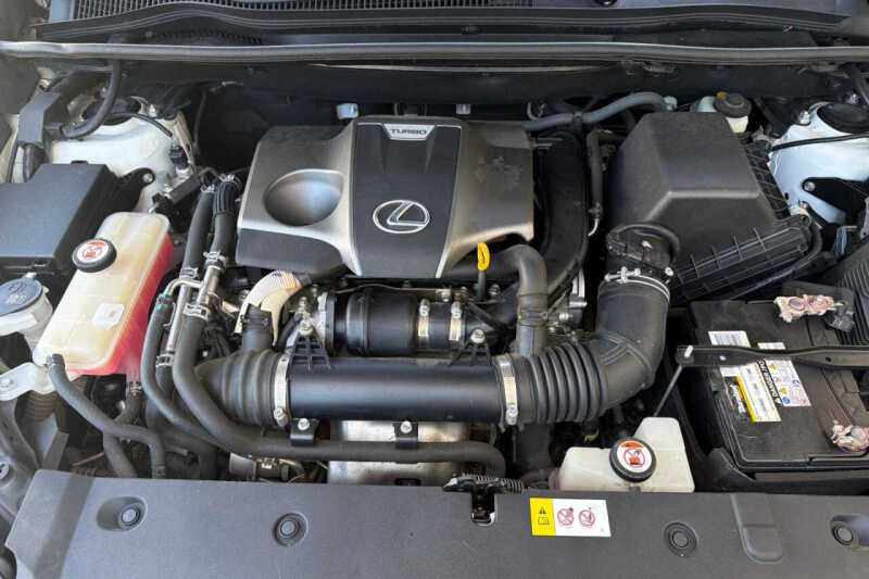 2017 Lexus NX 200t