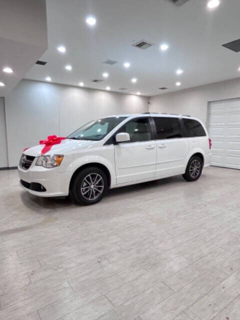 2017 Dodge Grand Caravan for sale at DRIVEN AUTO in Las Vegas, NV