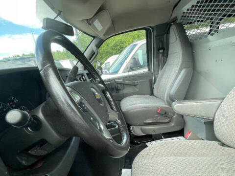 2017 Chevrolet Express 2500