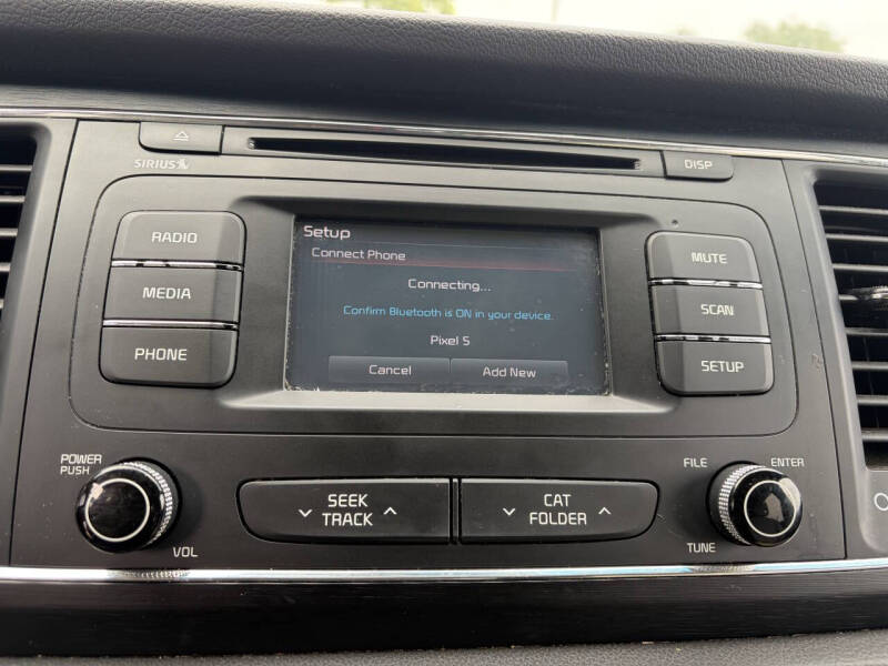 2017 Kia Sedona LX