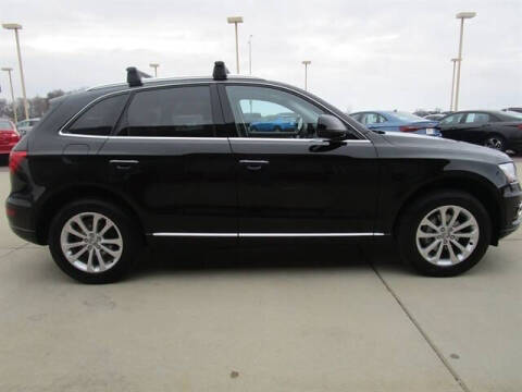 2017 Audi Q5 2.0T quattro Premium