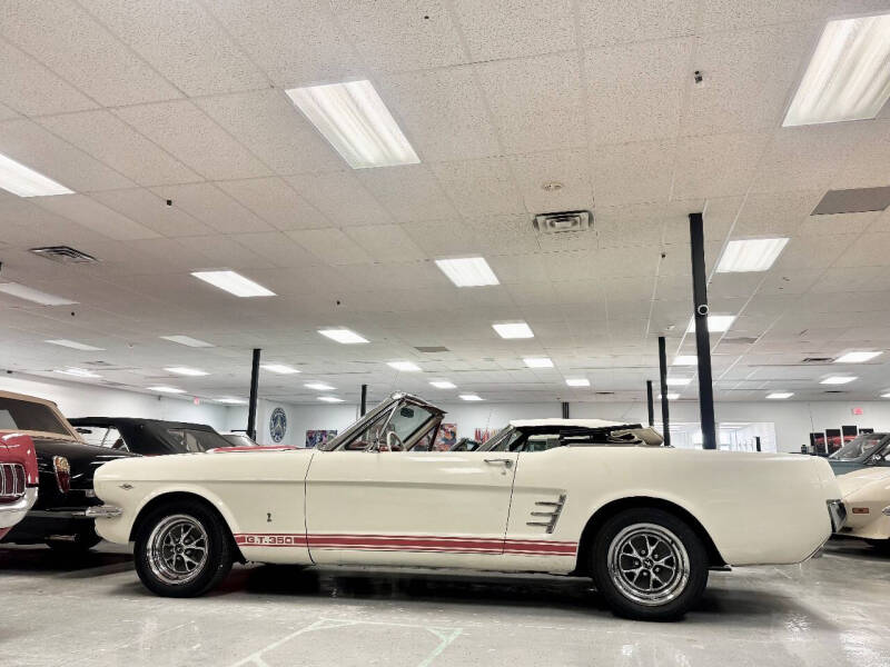 1966 Ford Mustang