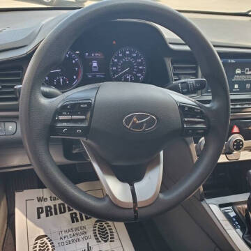 2019 Hyundai Elantra