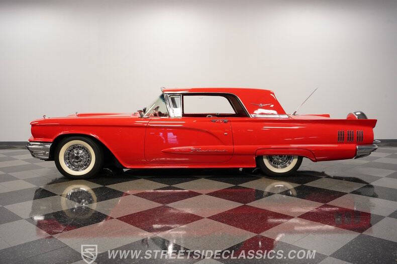 1960 Ford Thunderbird