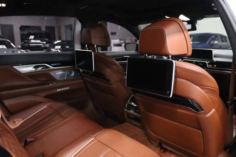 2018 BMW 7 Series M760i xDrive