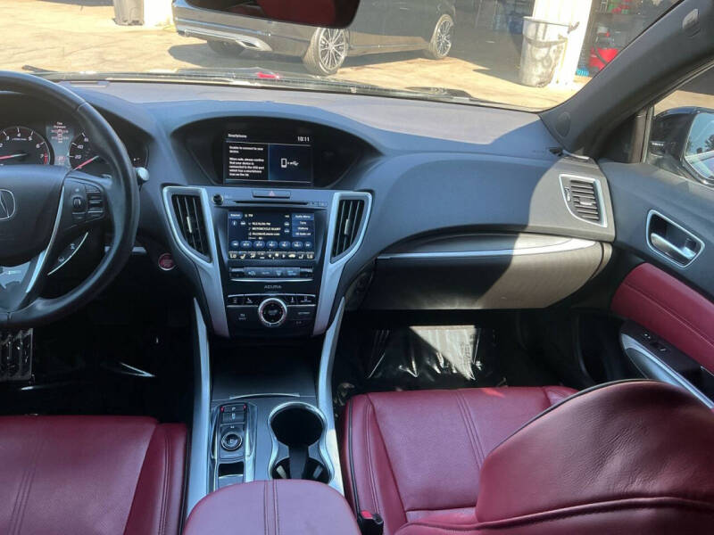 2019 Acura TLX