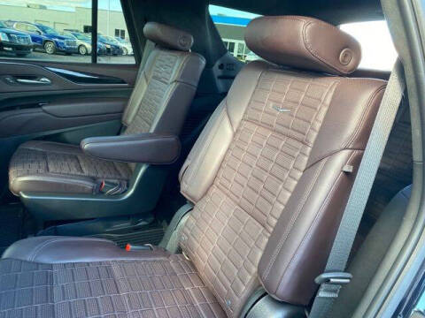 2022 Cadillac Escalade Premium Luxury Platinum