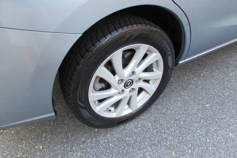2013 Mazda MAZDA5 Sport