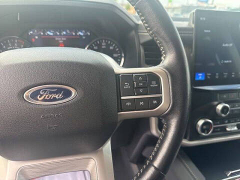 2024 Ford Expedition XLT