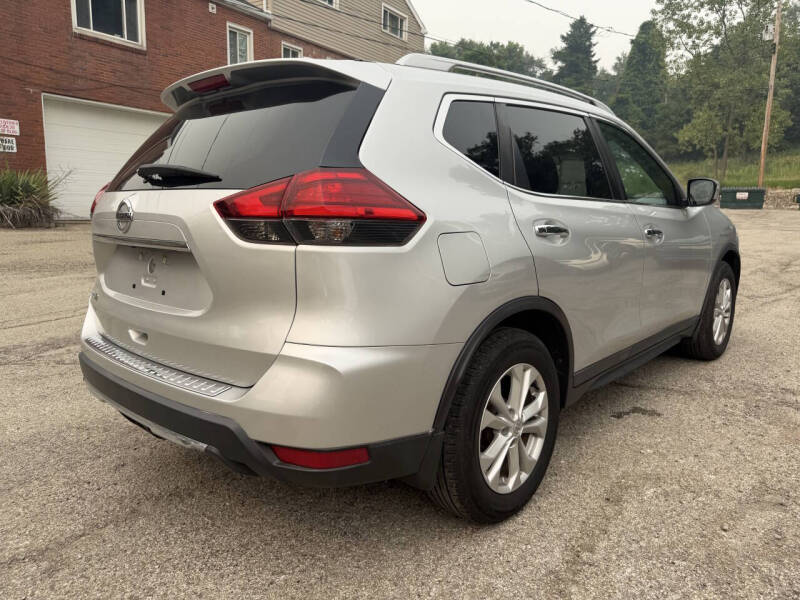 2017 Nissan Rogue SV
