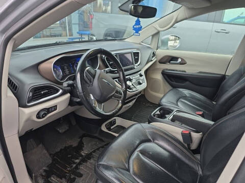 2019 Chrysler Pacifica Touring L