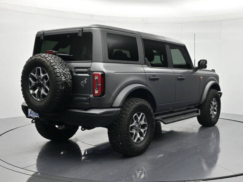 2022 Ford Bronco Badlands Advanced