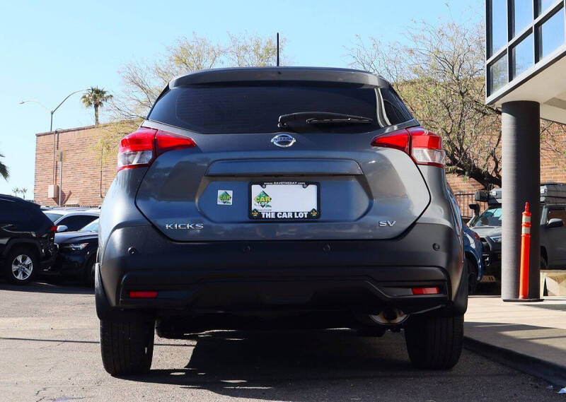 2020 Nissan Kicks SV