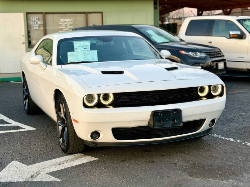 2020 Dodge Challenger SXT