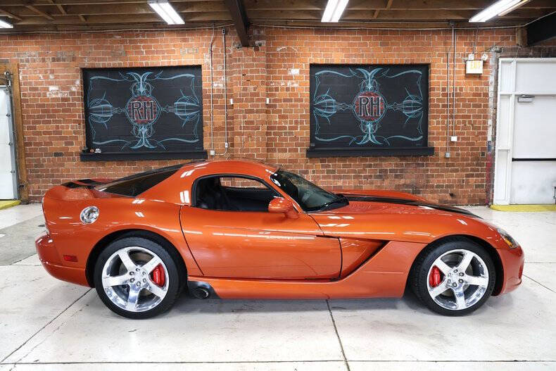2006 Dodge Viper SRT-10