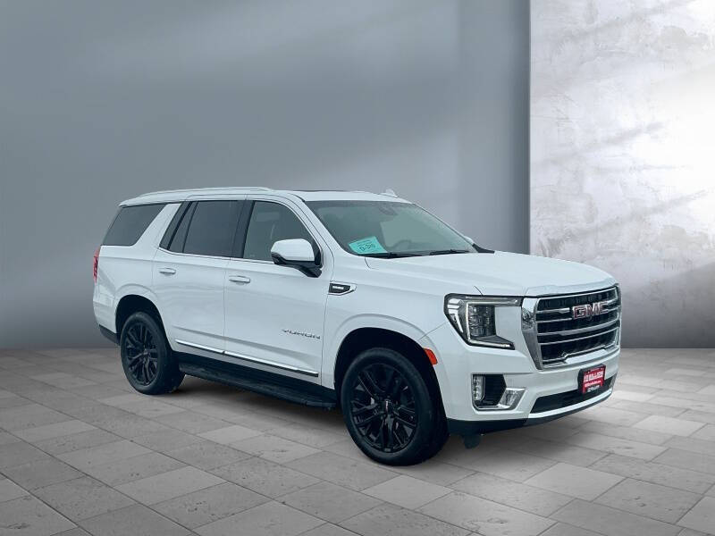 2023 GMC Yukon SLT