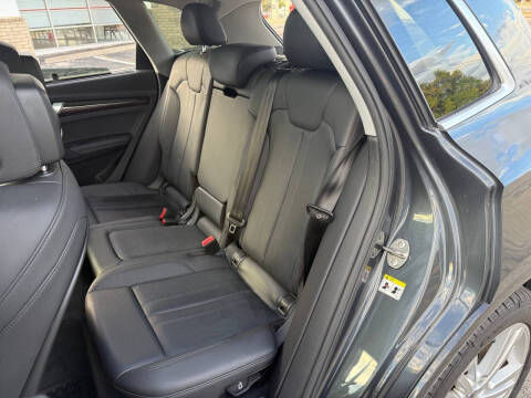 2019 Audi Q5 quattro Premium Plus 45 TFSI