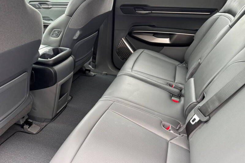 2026 Kia EV9 Light Long Range