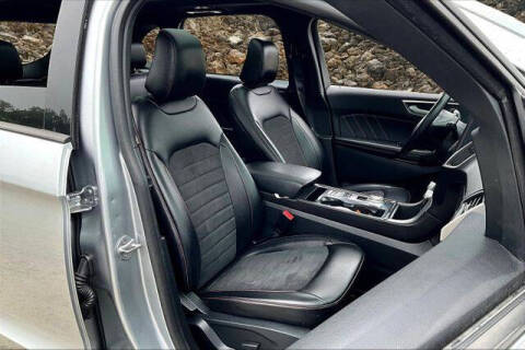 2021 Ford Edge ST-Line