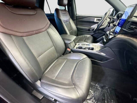 2022 Ford Explorer Platinum