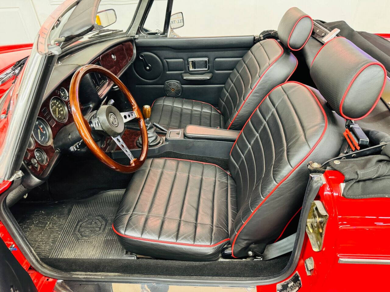 1978 MG MGB 29