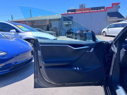 2016 Tesla Model S