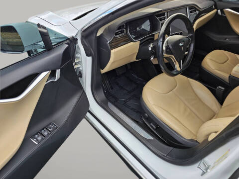 2014 Tesla Model S 85