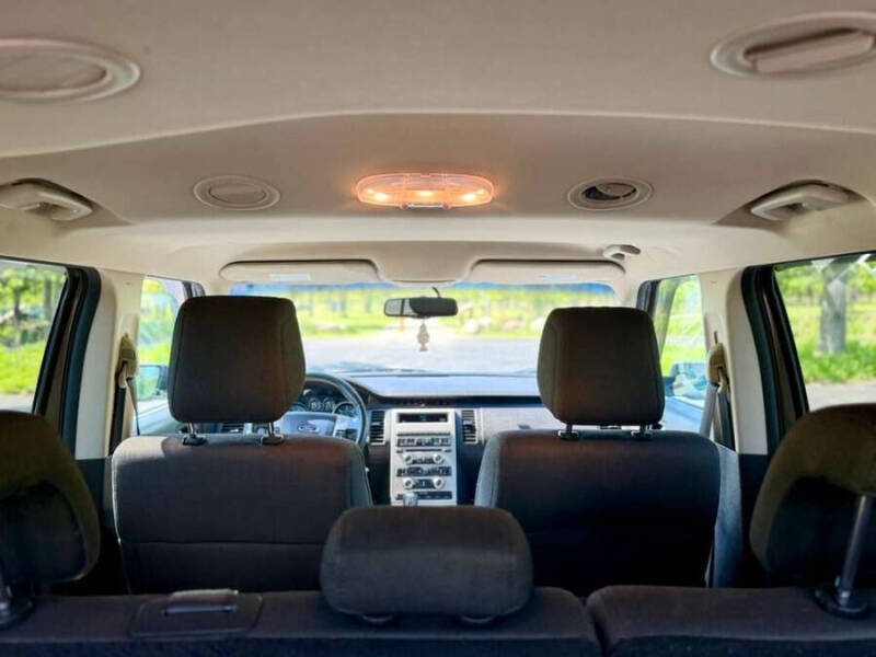 2011 Ford Flex SE