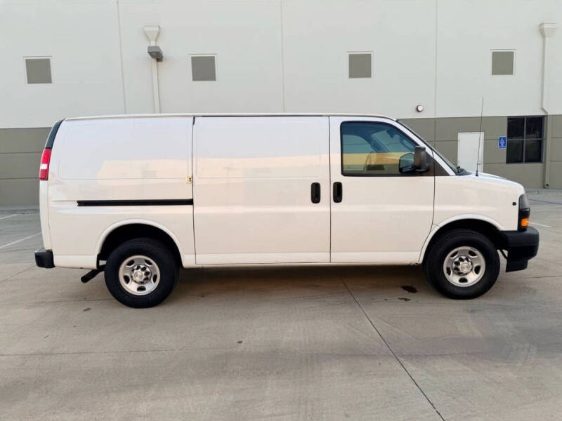 2019 Chevrolet Express 3500