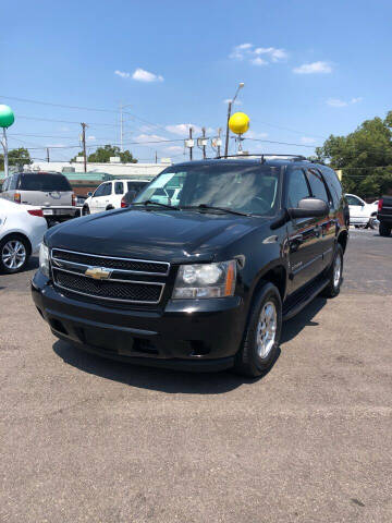 2008 Chevrolet Tahoe for sale at Gator's Auto Sales in Garland TX