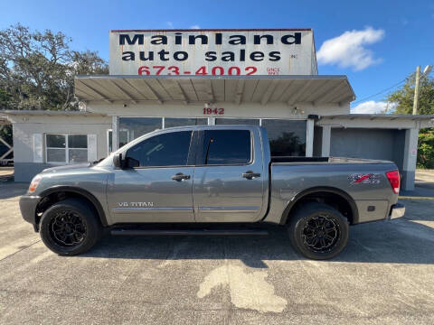 2015 Nissan Titan SV