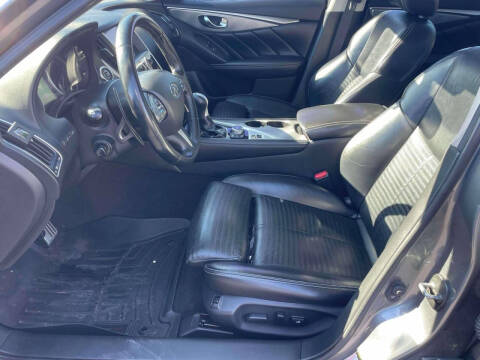 2015 Infiniti Q50 Hybrid Premium