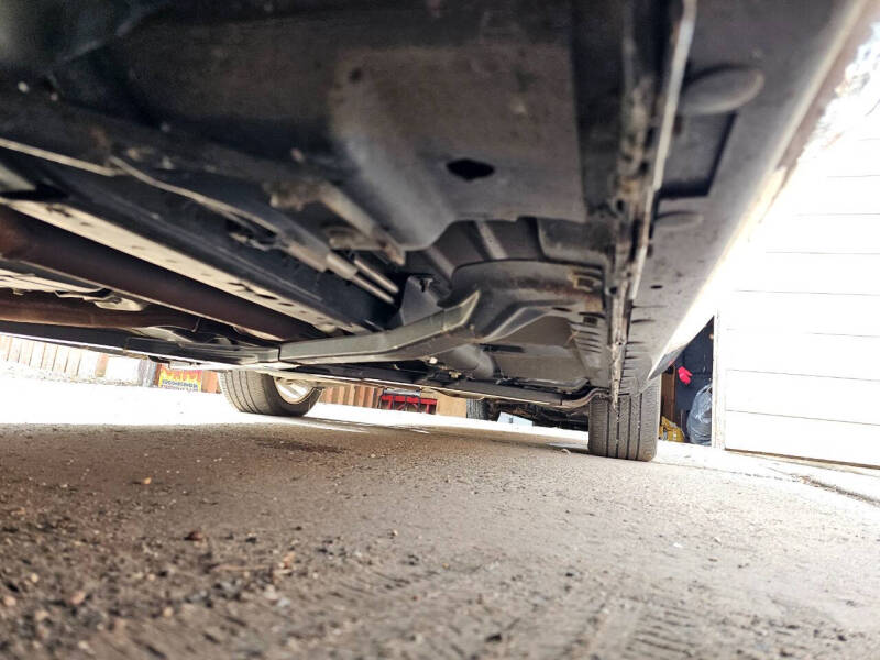 2005 Ford Thunderbird Deluxe