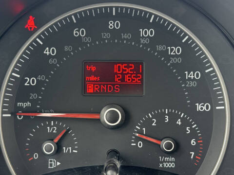2010 Volkswagen New Beetle Final Edition