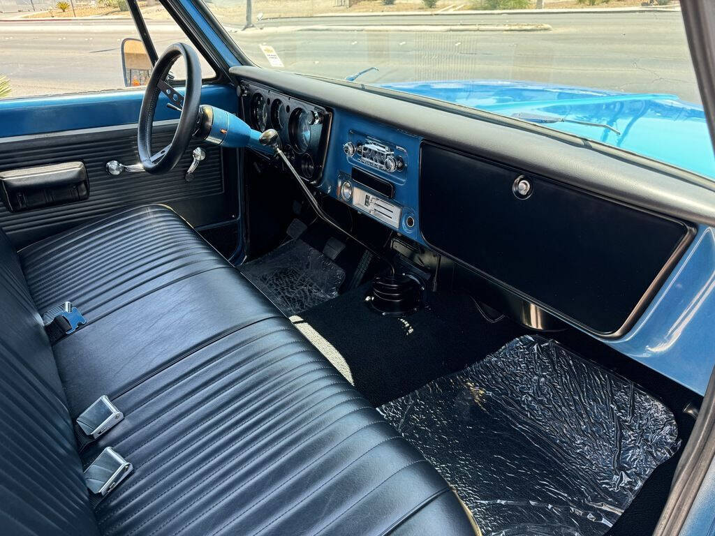 1970 GMC C/K 2500 Series 7