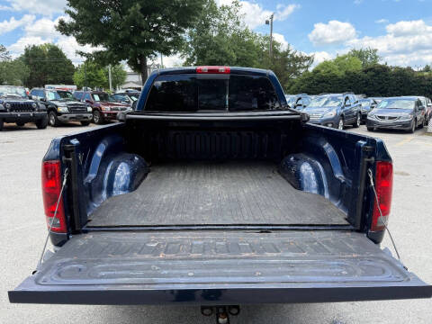 2004 Dodge Ram 1500 SLT
