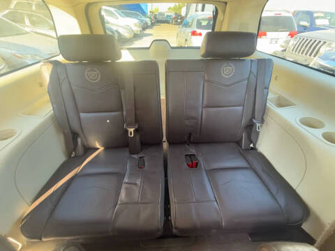 2013 Cadillac Escalade ESV Platinum Edition