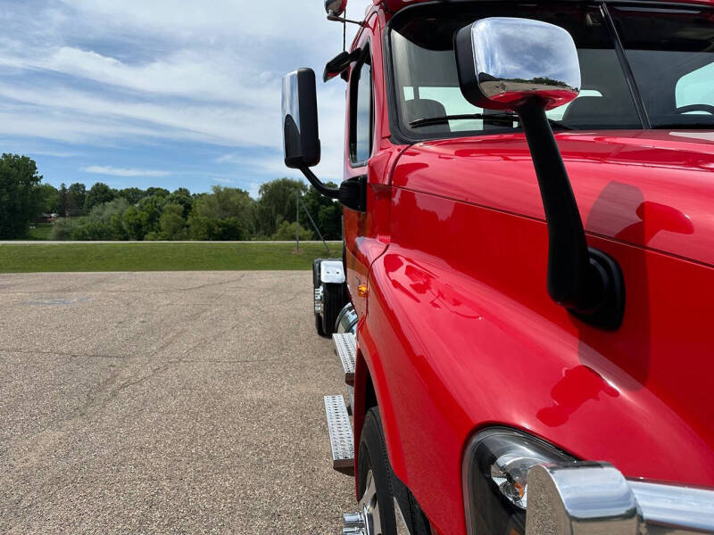 2017 Freightliner Cascadia