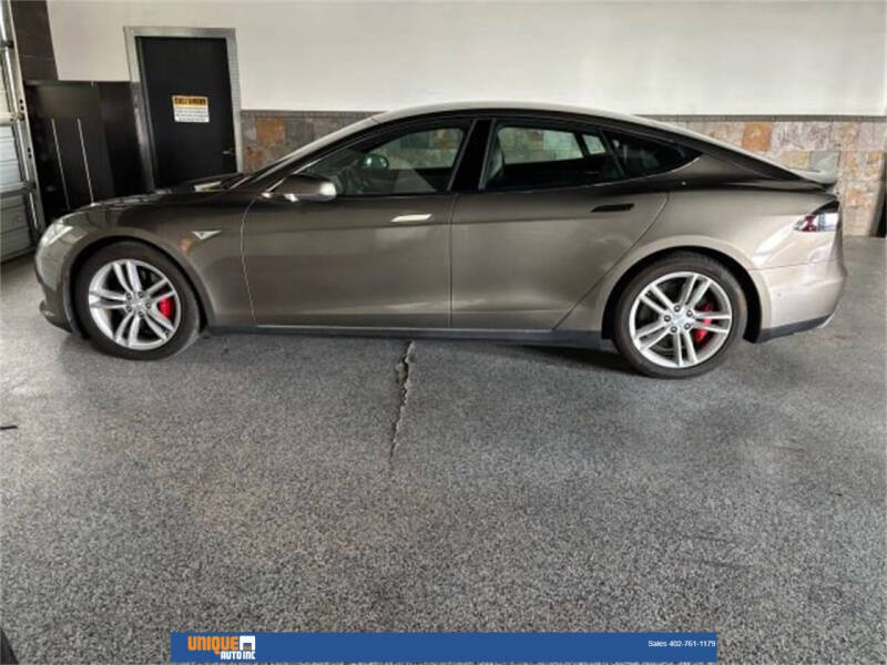 2015 Tesla Model S P90D