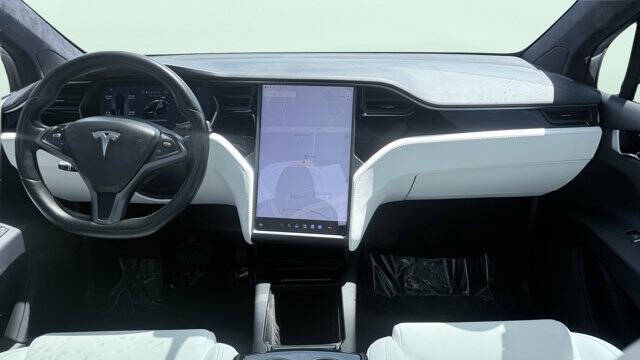 2020 Tesla Model X Long Range