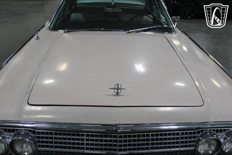 1963 Lincoln Continental