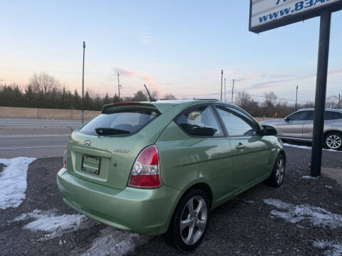 2009 Hyundai Accent SE