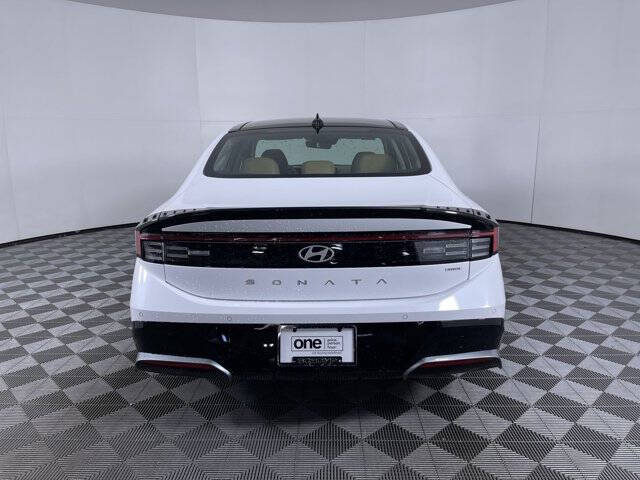 2025 Hyundai Sonata Hybrid Limited