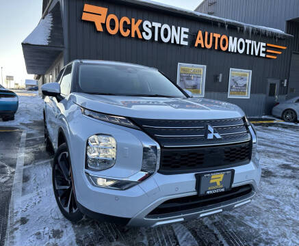 2023 Mitsubishi Outlander PHEV SE