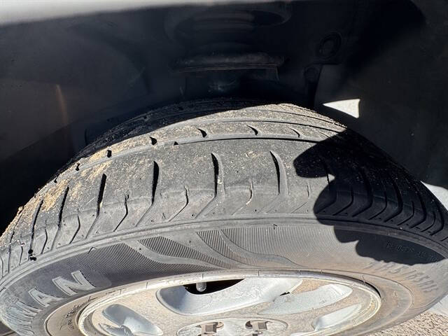 2002 Saturn S-Series SL2