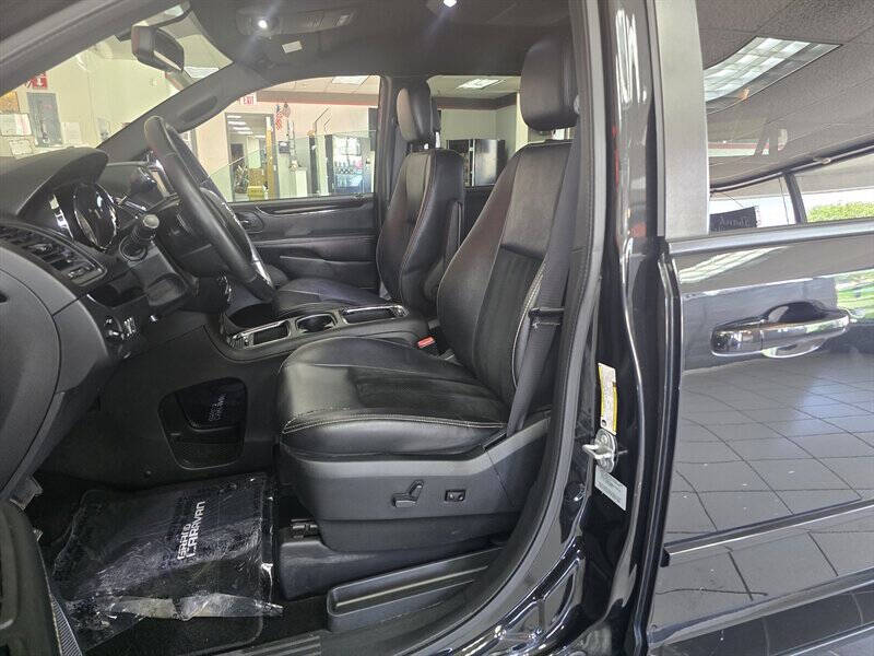 2017 Dodge Grand Caravan SXT