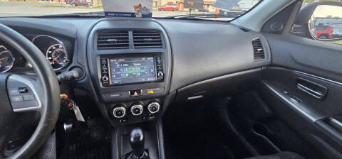 2019 Mitsubishi Outlander Sport ES